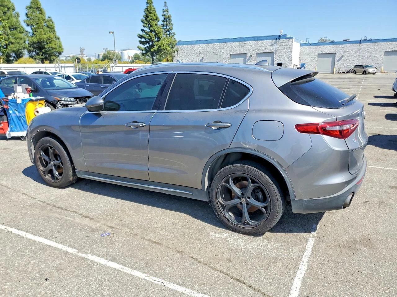 Alfa Romeo Stelvio Ti * Kрайна цена до БГ* , снимка 2 - Автомобили и джипове - 54384066