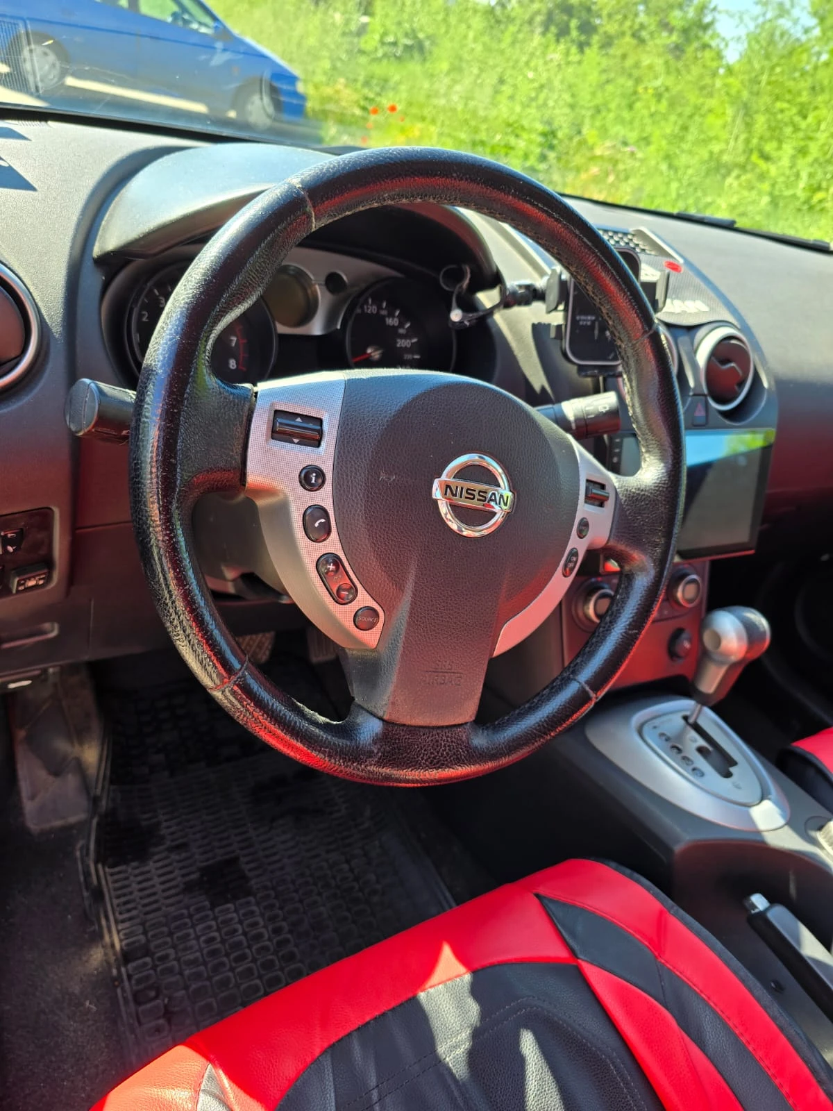 Nissan Qashqai, снимка 5 - Автомобили и джипове - 54671755