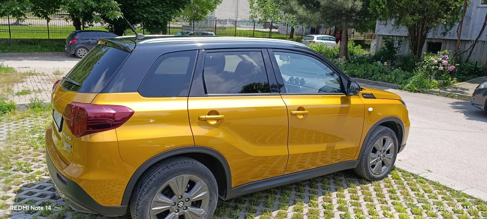 Suzuki Vitara Hybrid, снимка 3 - Автомобили и джипове - 54867448