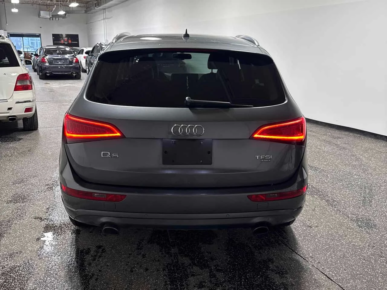 Audi Q5  2.0L Technik / КОЖА / ПАНОРАМА / ЗАДНА КАМЕРА , снимка 5 - Автомобили и джипове - 55615225