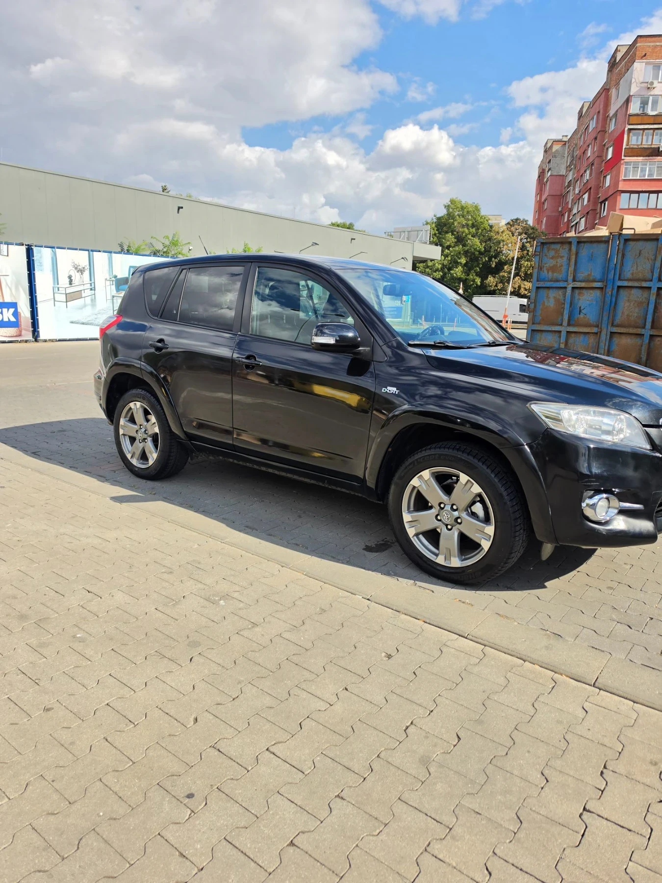 Toyota Rav4 2.2 D-CAT , снимка 4 - Автомобили и джипове - 56365297