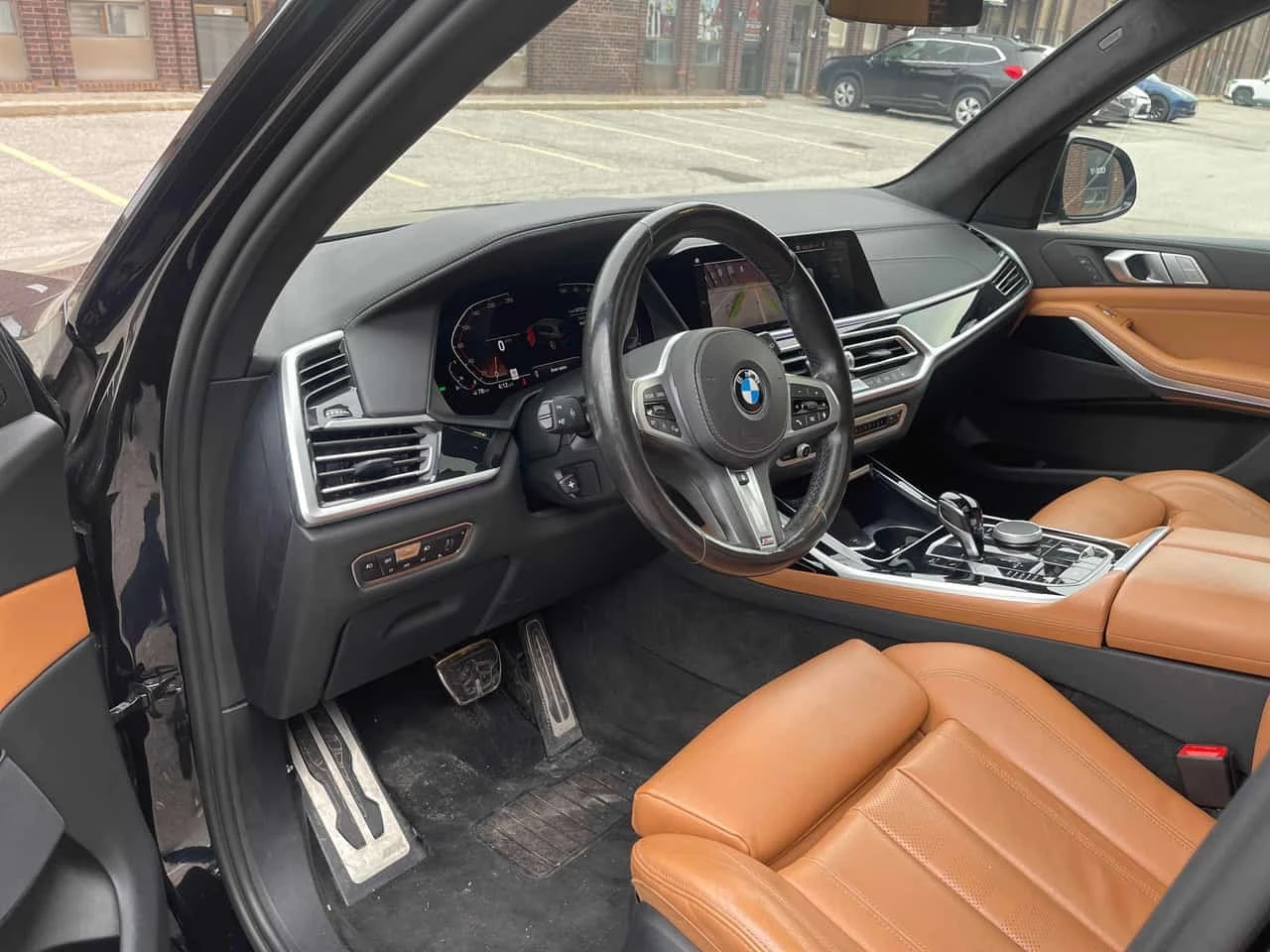 BMW X7 * xDrive40i * CARFAX * ����� �� ����������� | Mobile.bg � ����������� 5