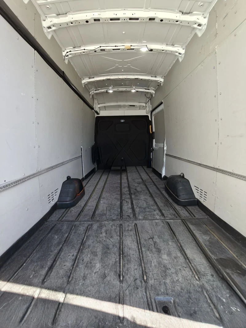 Ford Transit F350, снимка 10 - Бусове и автобуси - 52659734