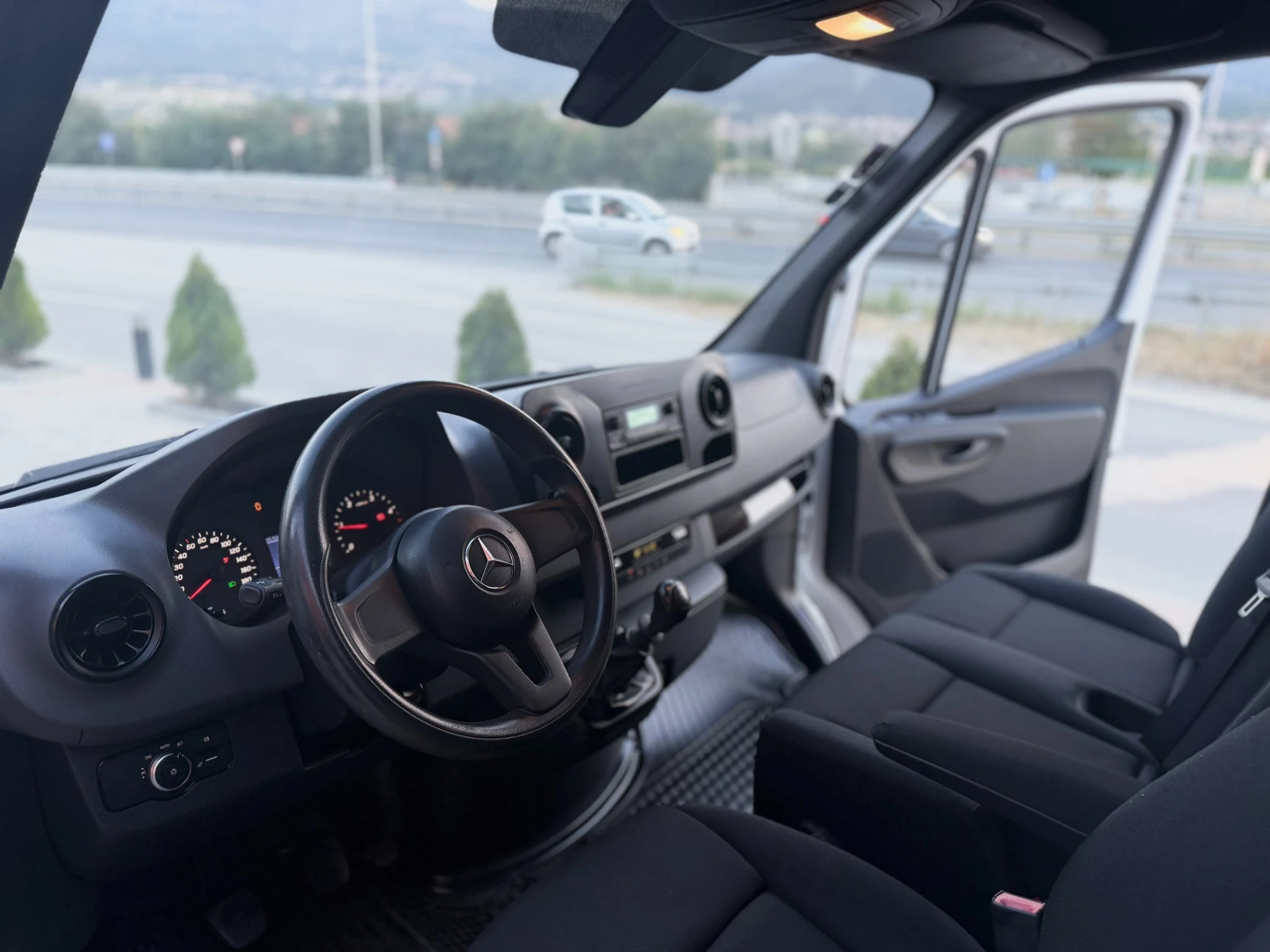 Mercedes-Benz Sprinter ОМ651!LED!Реални КМ! СРЕДНА БАЗА, снимка 8 - Бусове и автобуси - 55797972