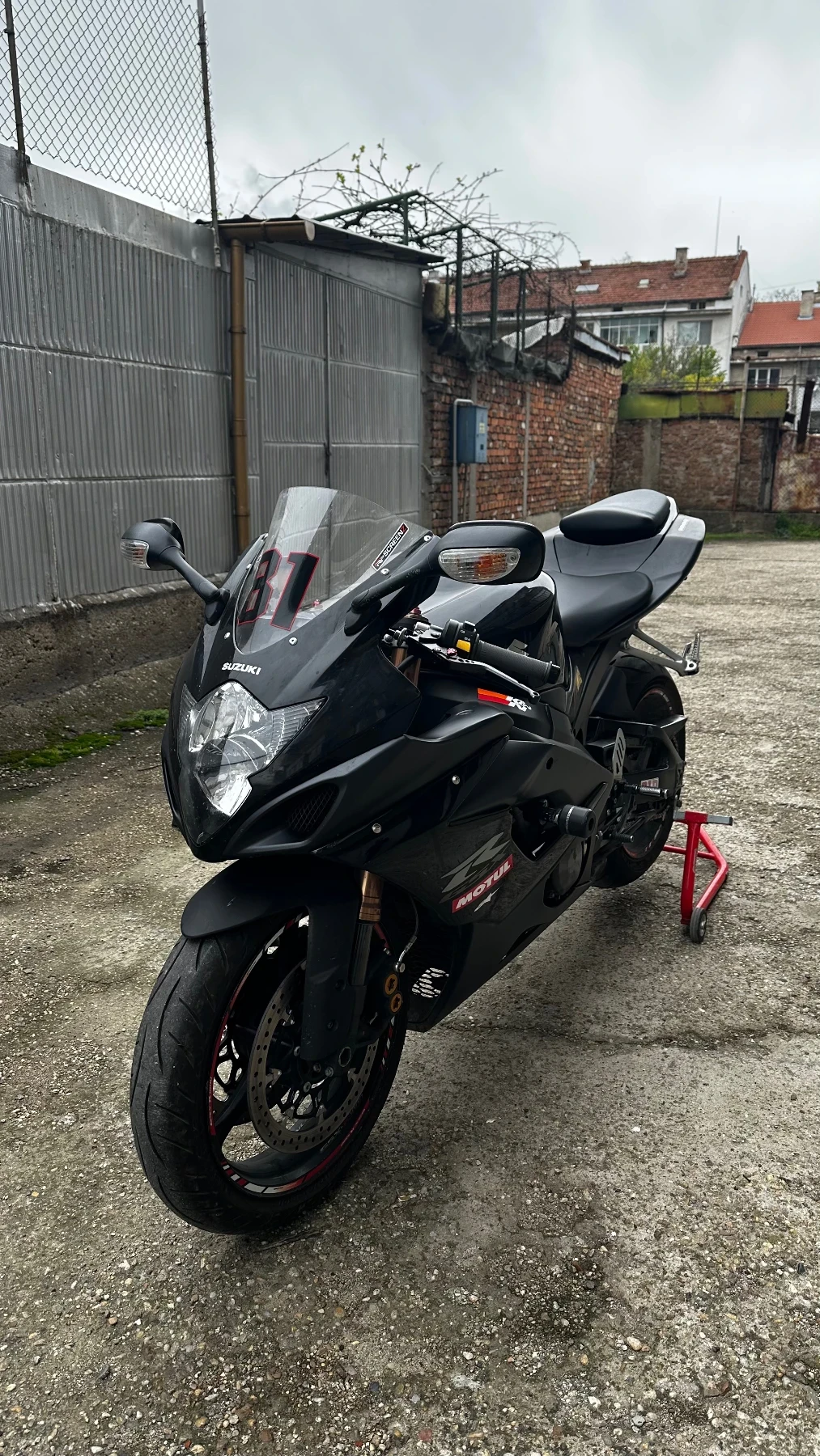 Suzuki Gsxr  - изображение 2