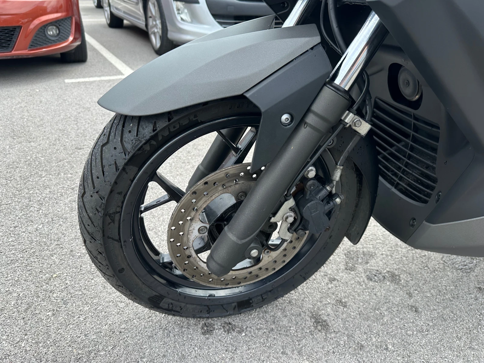Yamaha X-max 250 Като нов! - изображение 10