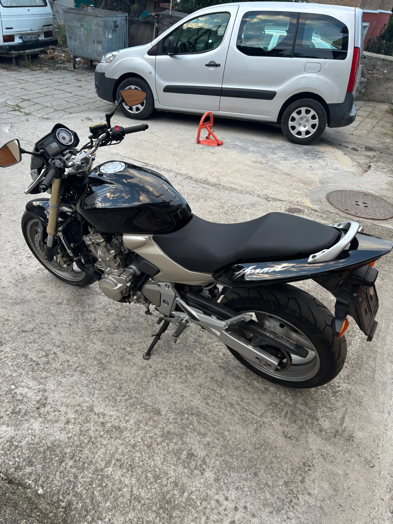 Honda Hornet 600 Нов внос - изображение 5