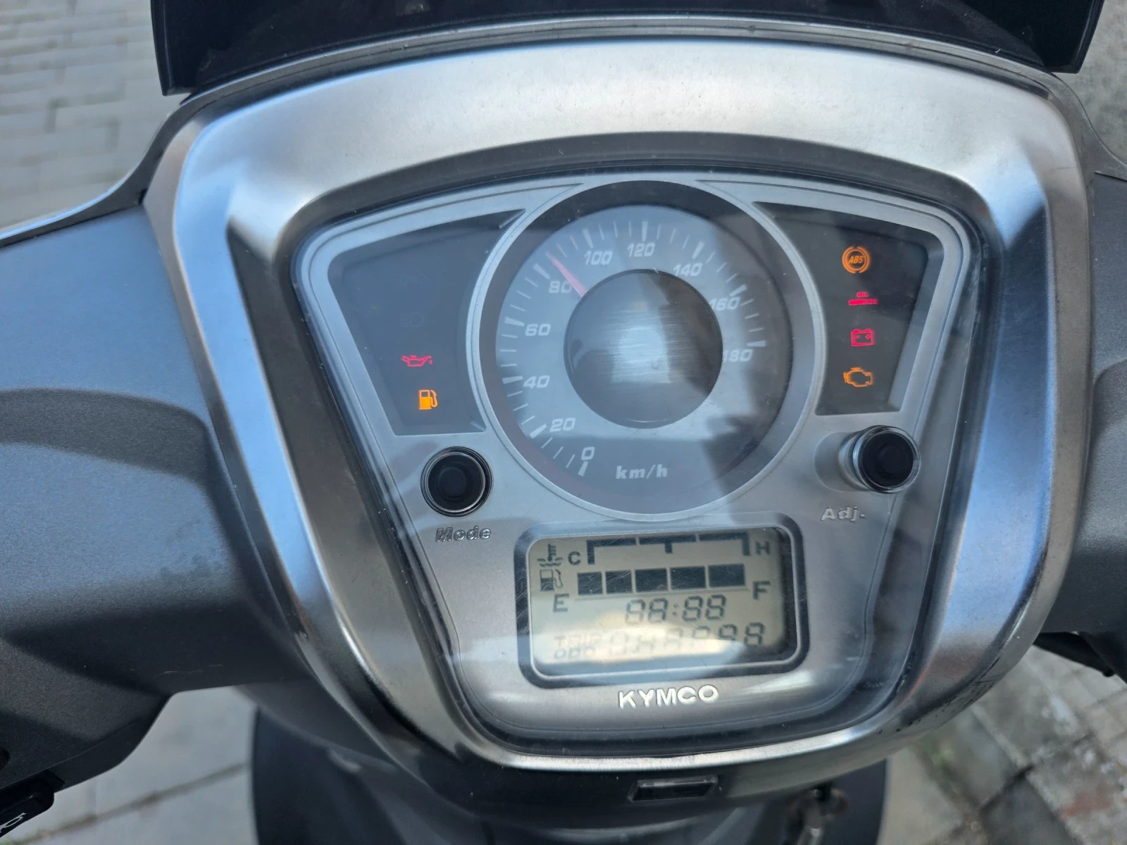 Kymco People i300 GT, снимка 6 - Мотоциклети и мототехника - 55842414