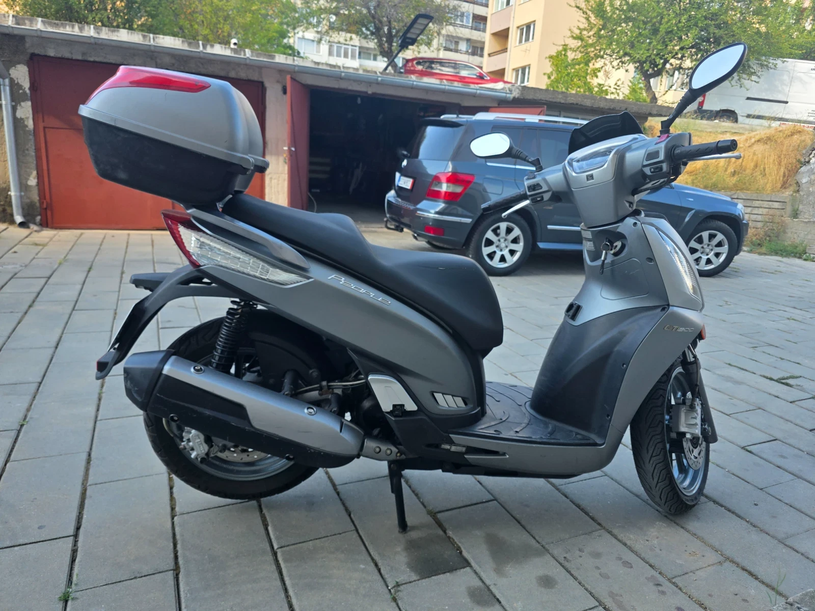 Kymco People i300 GT, снимка 4 - Мотоциклети и мототехника - 55842414