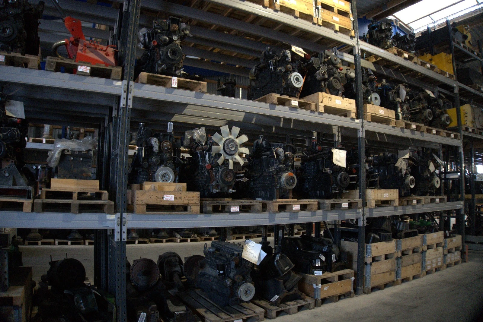  Claas   | Mobile.bg   14