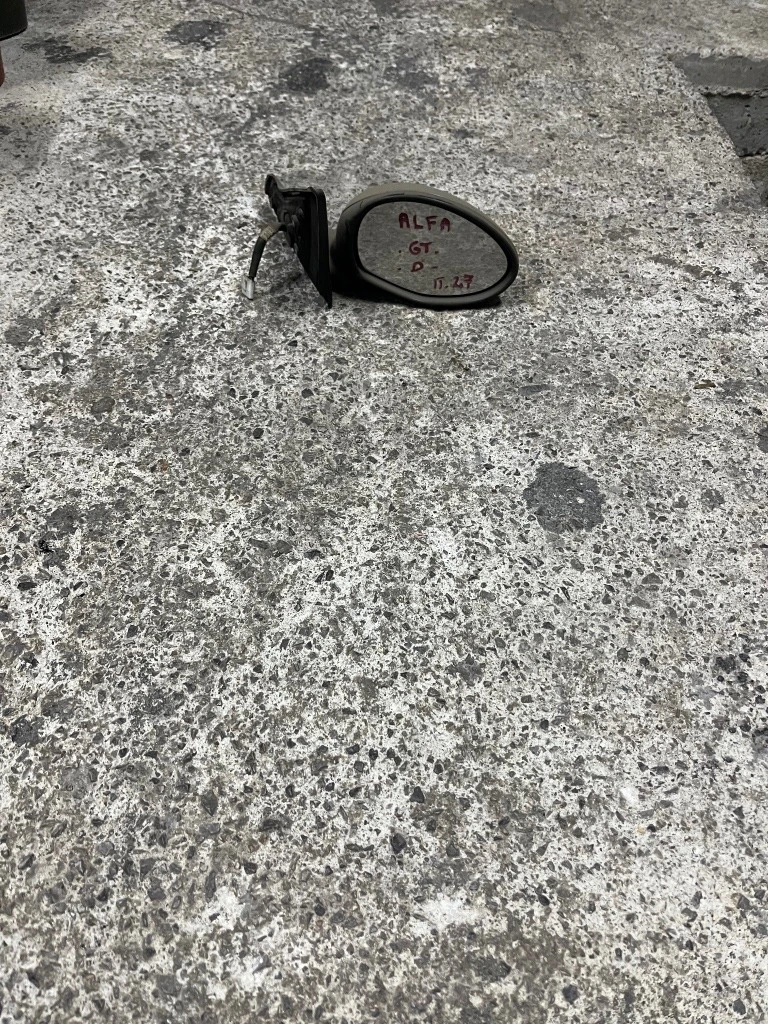 огледало,огледала за Alfa Romeo GT