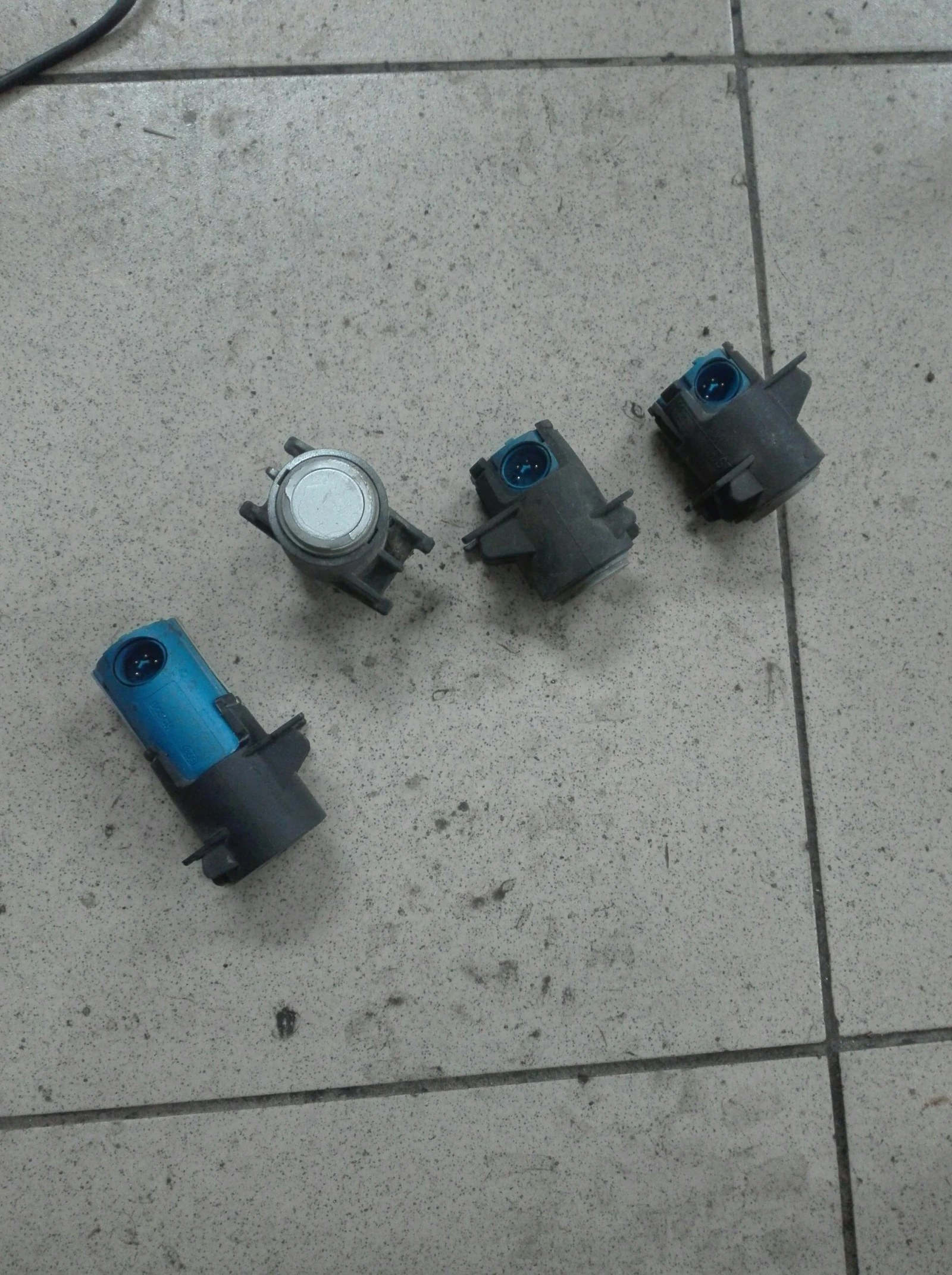 ������ ���������� �������� �,�,�,����� | Mobile.bg � ����������� 1