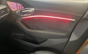 Audi E-Tron 55 SPORTBACK/408HP/S-LINE/PANO/360/HUD/148q, снимка 13