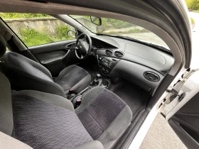 Ford Focus 1.8 TDDI КЛИМА, снимка 10