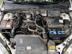 Ford Focus 1.8 TDDI КЛИМА, снимка 13