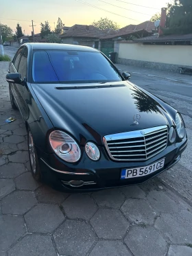 Mercedes-Benz E 280, снимка 1