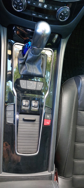 Peugeot 508  лимозина, снимка 16