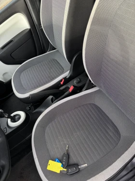 Renault Twingo 22kwh - 8129 € / 15898.94 лв. - 74395600 10