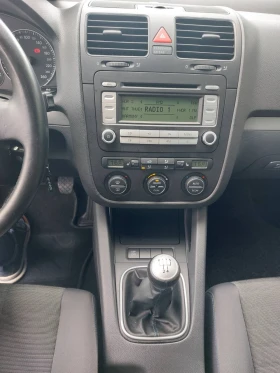 VW Golf 1.6i, ст.мотор - 3999 € / 7821.36 лв. - 97677042 16