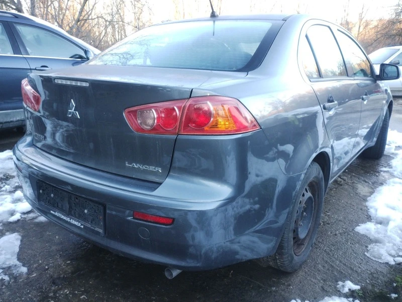 Mitsubishi Lancer 1.5 i 1.8 mivec, снимка 2 - Автомобили и джипове - 43478562