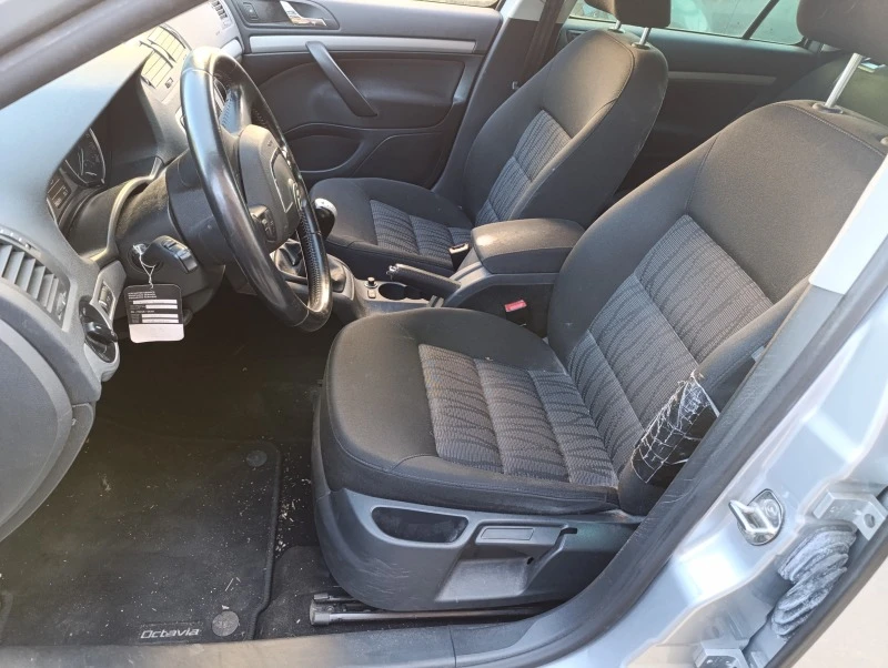 Skoda Octavia 1.8тси 4х4, снимка 10 - Автомобили и джипове - 46668186