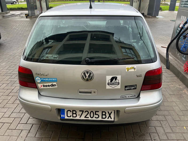 VW Golf 4 1.6 SR, снимка 7 - Автомобили и джипове - 47573058