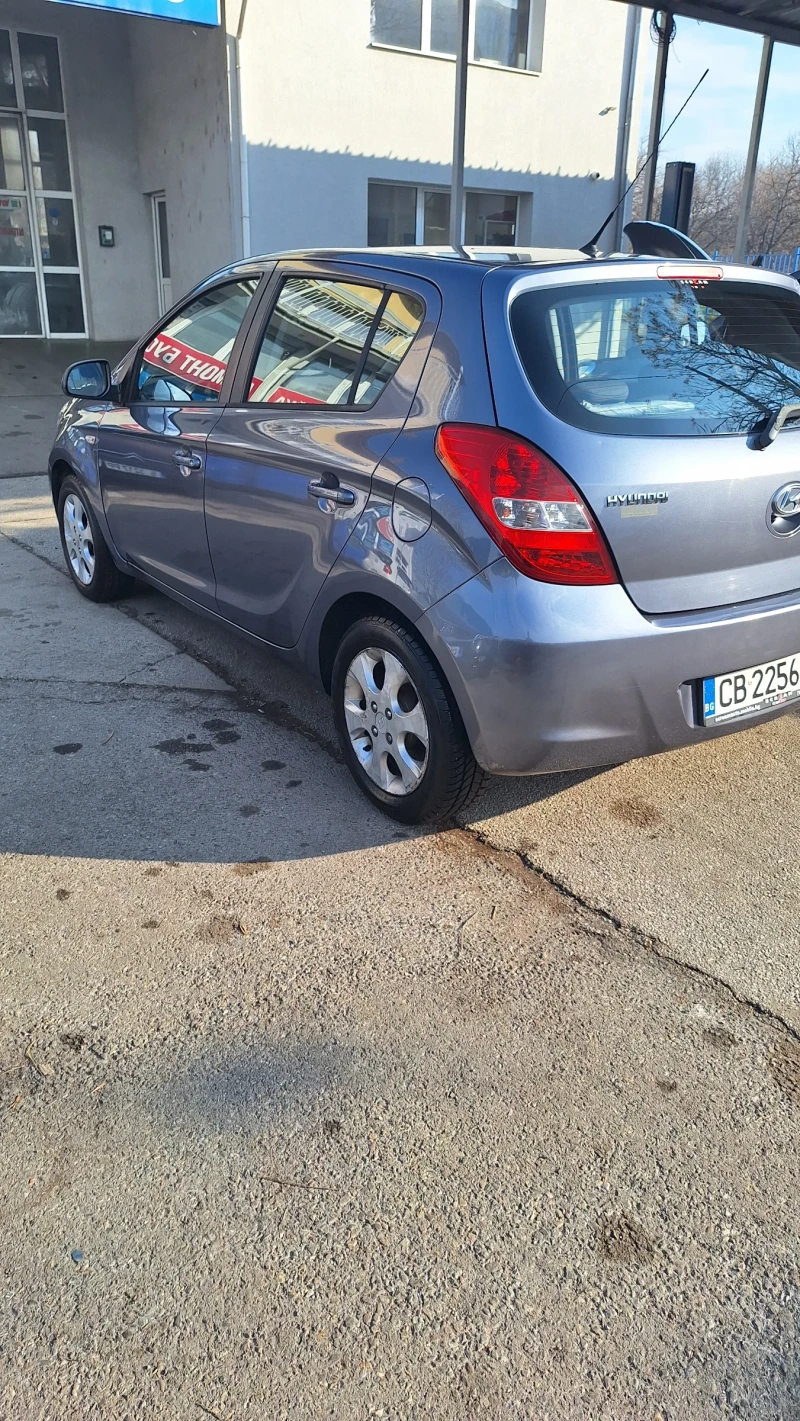 Hyundai I20, снимка 6 - Автомобили и джипове - 48223991