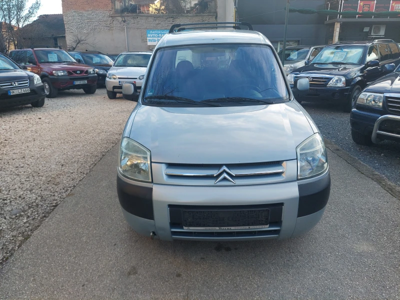 Citroen Berlingo 1, 6i--ТОП СЪСТОЯНИЕ, снимка 2 - Автомобили и джипове - 48386345