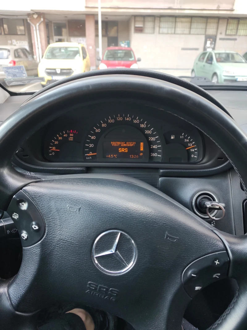 Mercedes-Benz C 270, снимка 14 - Автомобили и джипове - 49157493