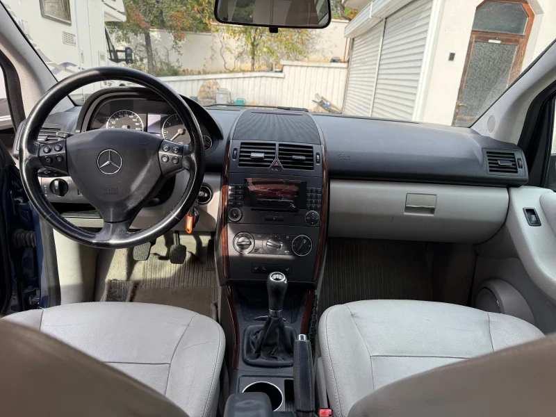 Mercedes-Benz A 170 Avantgarde* Кожа* Подгрев* Панорама* , снимка 10 - Автомобили и джипове - 52133173