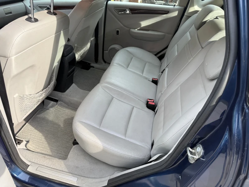 Mercedes-Benz A 170 Avantgarde* Кожа* Подгрев* Панорама* , снимка 9 - Автомобили и джипове - 52133173