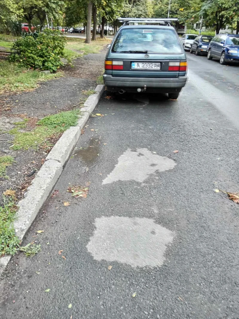 VW Passat, снимка 3 - Автомобили и джипове - 52296499