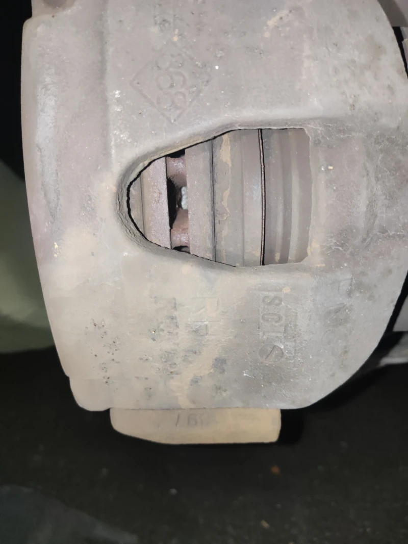 Renault Scenic 1.9, снимка 12 - Автомобили и джипове - 52846898