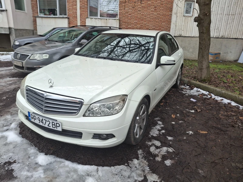 Mercedes-Benz C 200 cdi, снимка 2 - Автомобили и джипове - 53213179