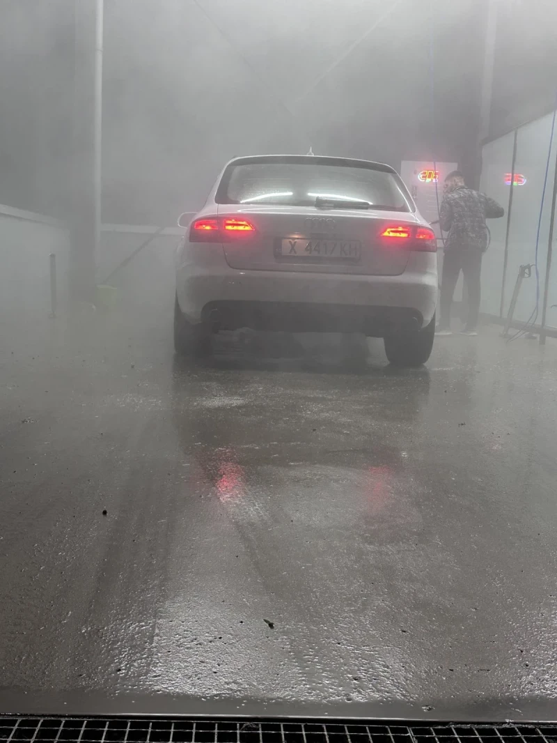 Audi A4, снимка 6 - Автомобили и джипове - 53215374