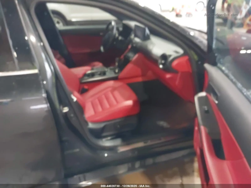 Lexus IS 350, снимка 9 - Автомобили и джипове - 53342448