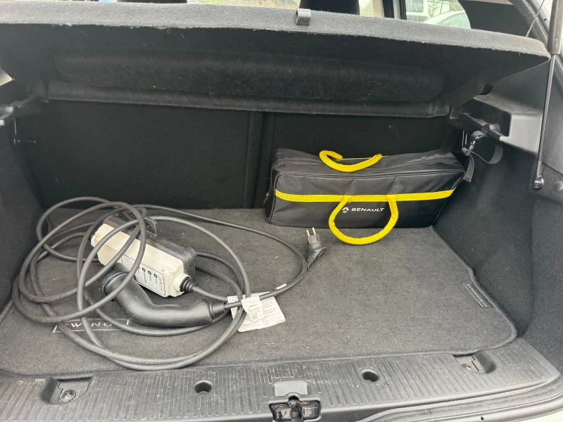 Renault Twingo 22kwh, снимка 9 - Автомобили и джипове - 53488748