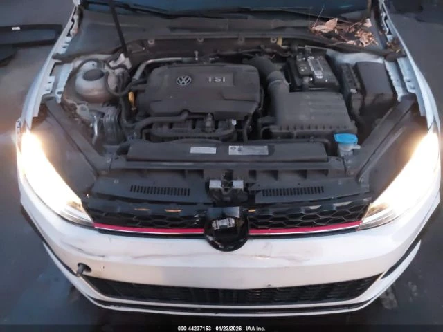 VW Golf  GTI 2.0T, снимка 14 - Автомобили и джипове - 53736663