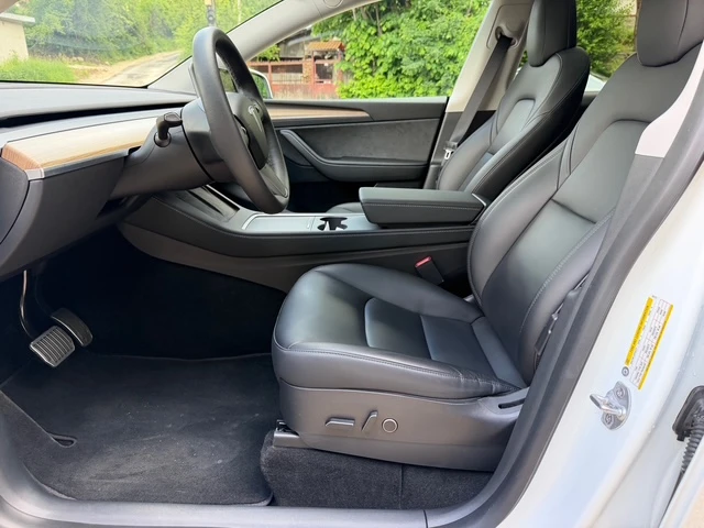 Tesla Model Y Long Range 514кс Dual Motor AWD С ФАКТУРА ПО ДДС, снимка 8 - Автомобили и джипове - 54674595