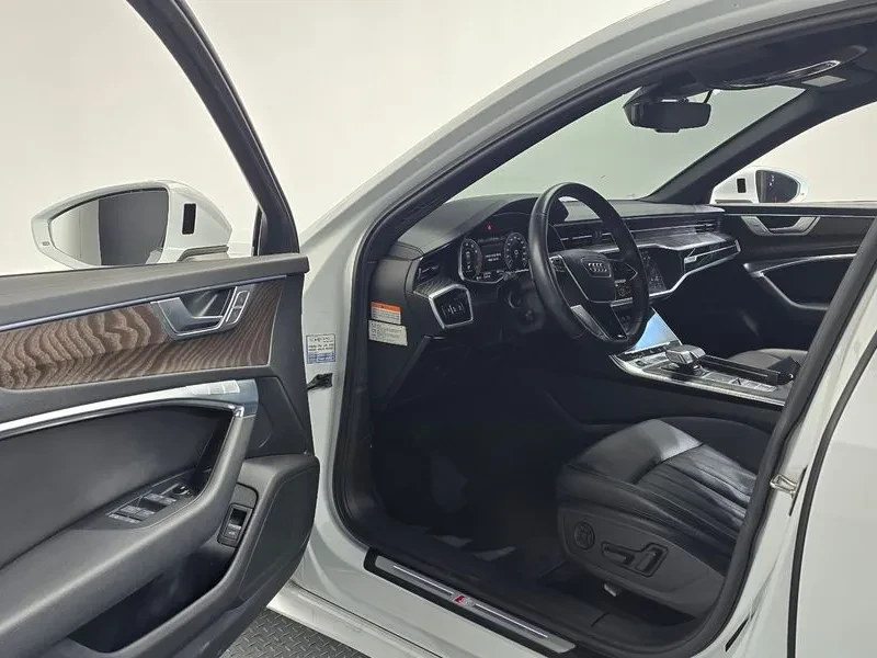 Audi A6 2.0 TFSI - САМО 30% АВАНС, снимка 10 - Автомобили и джипове - 56355310
