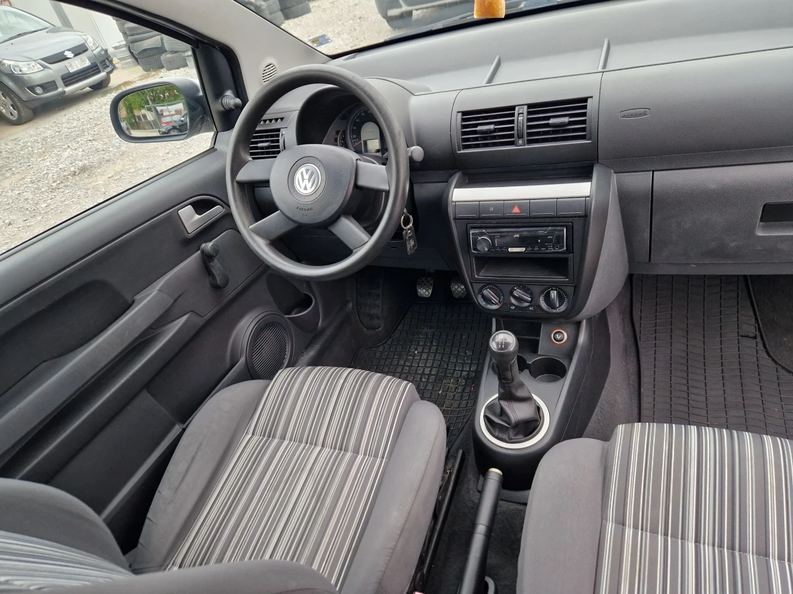 VW Fox 1.2i klima  - изображение 10