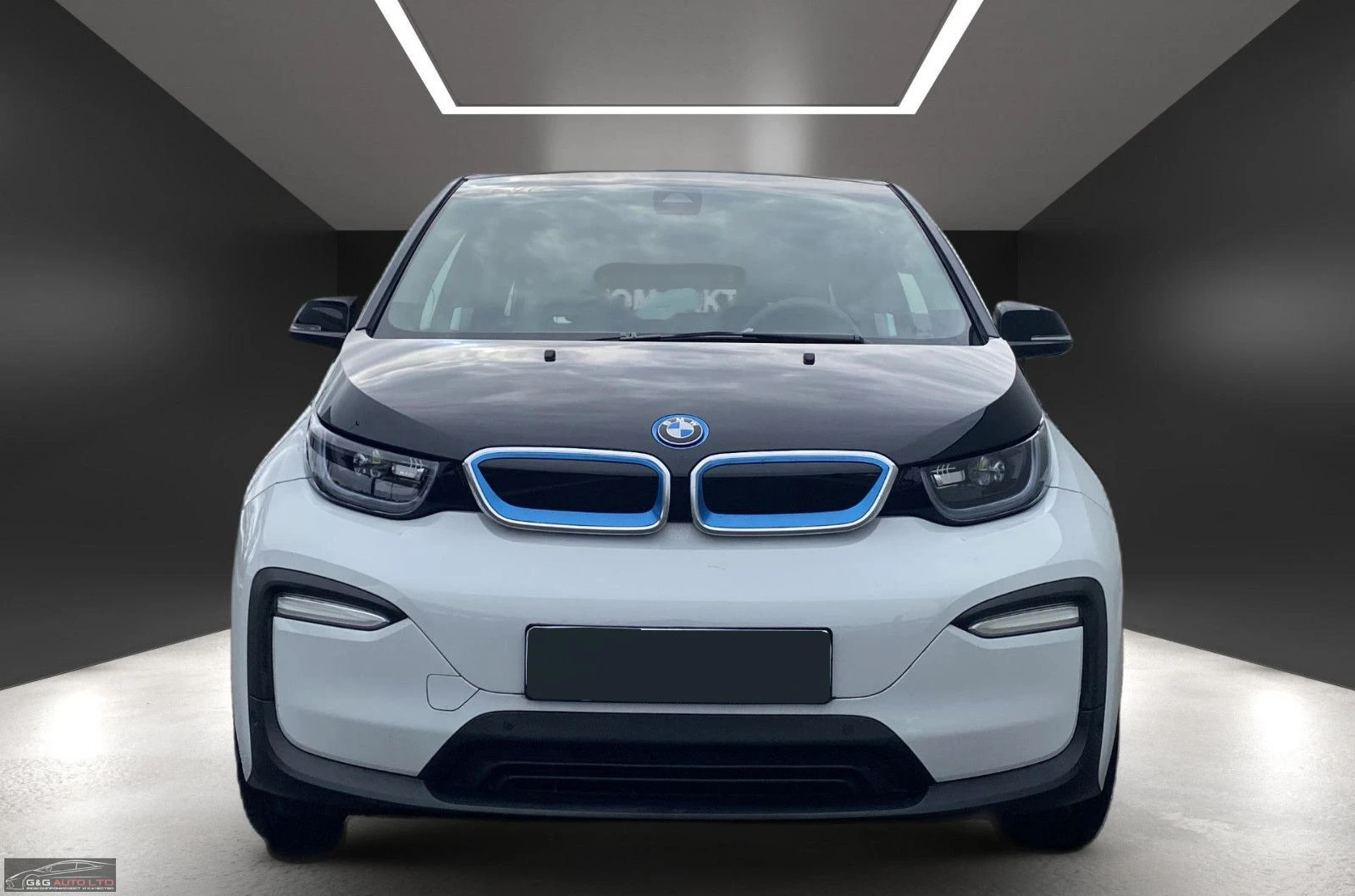 BMW i3 170HP/ELECTRIC/PANO/NAVI/CAM124c - изображение 6