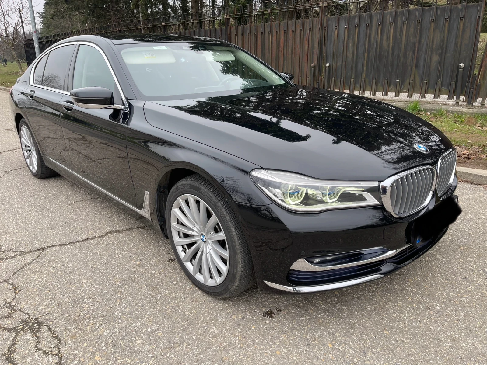 BMW 730 xDrive - изображение 4