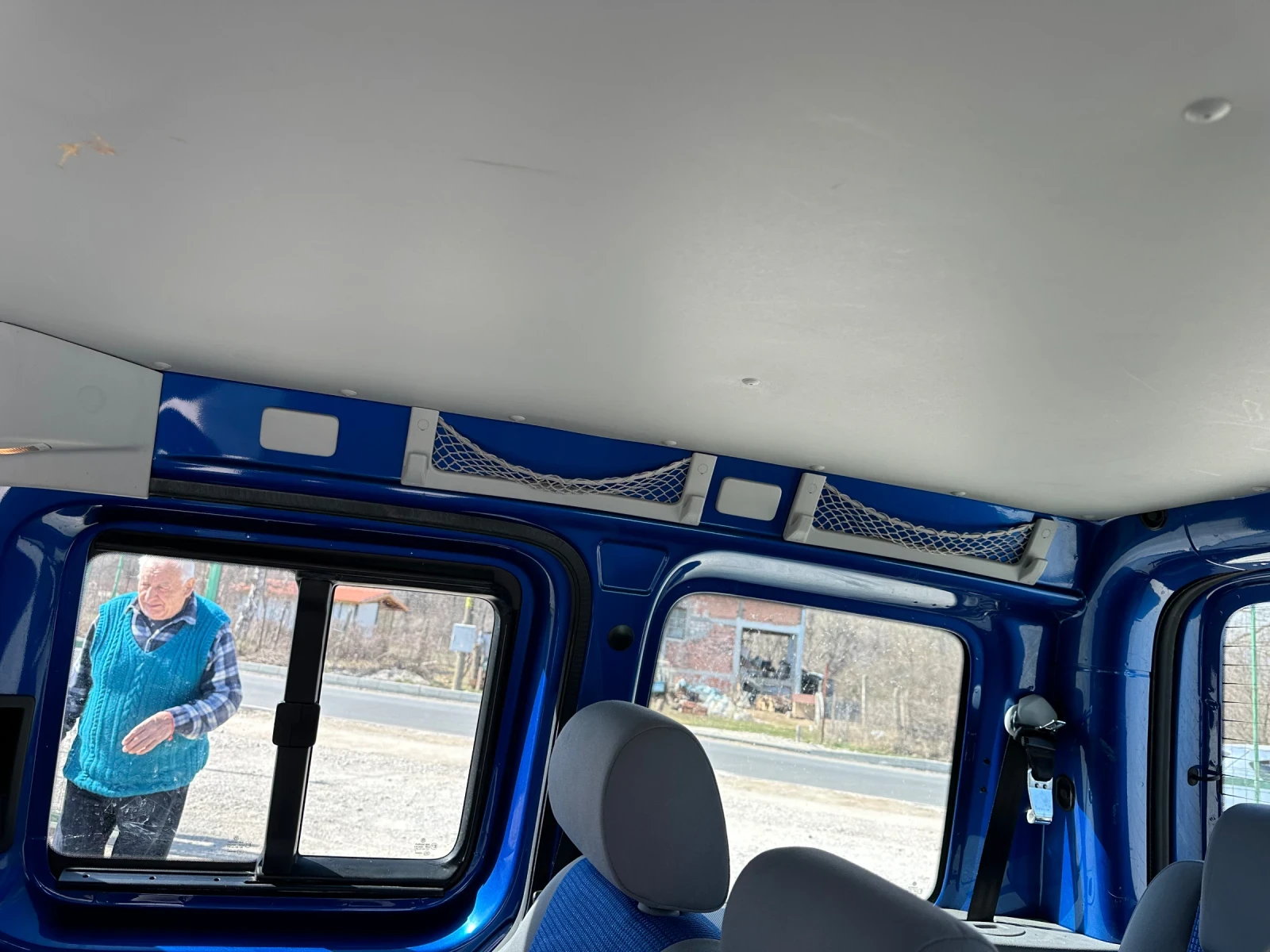 VW Caddy 1.6 102кс 7 местна | Mobile.bg — изображение 14