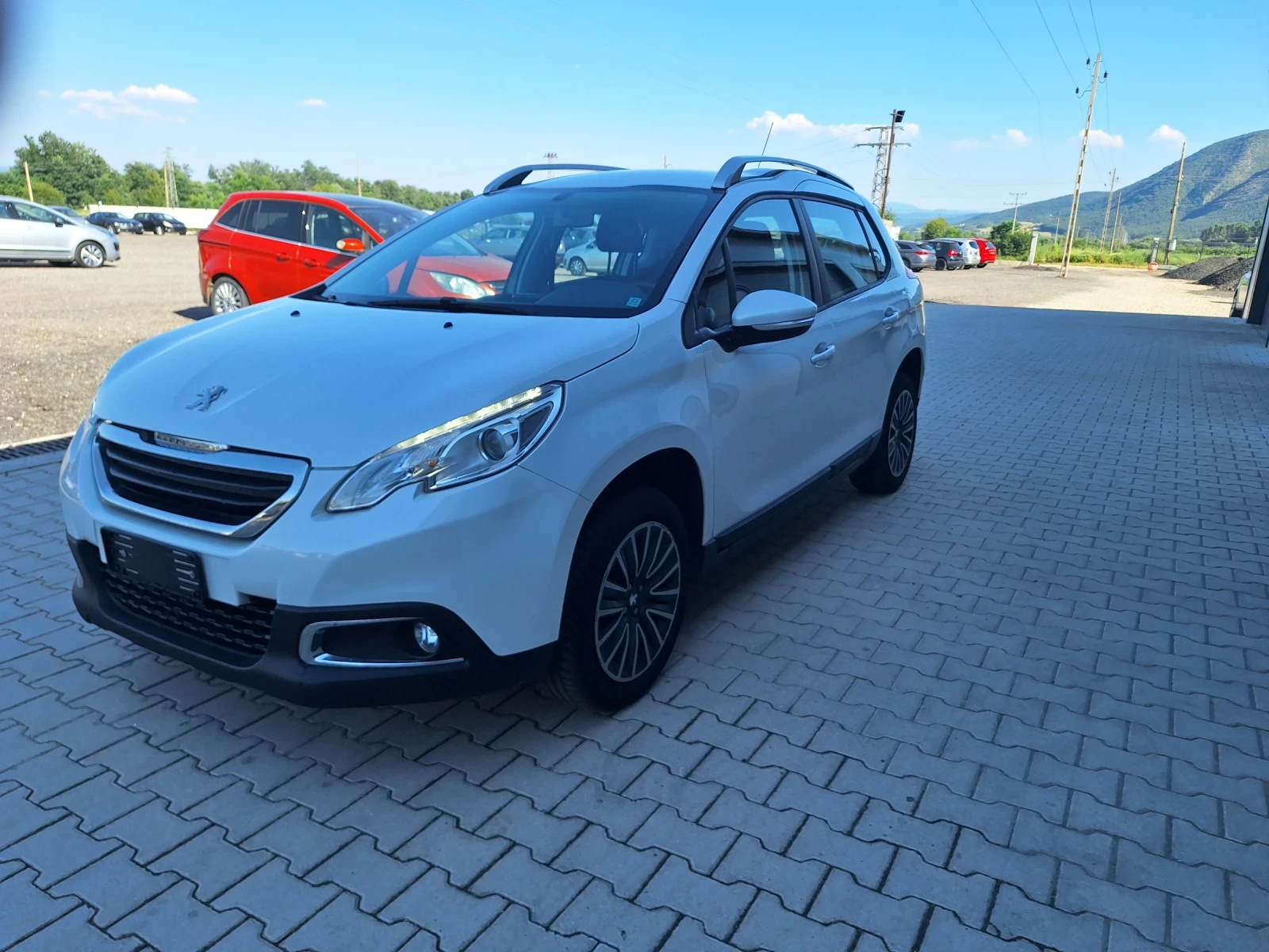 Peugeot 2008 1.4 HDI - изображение 3