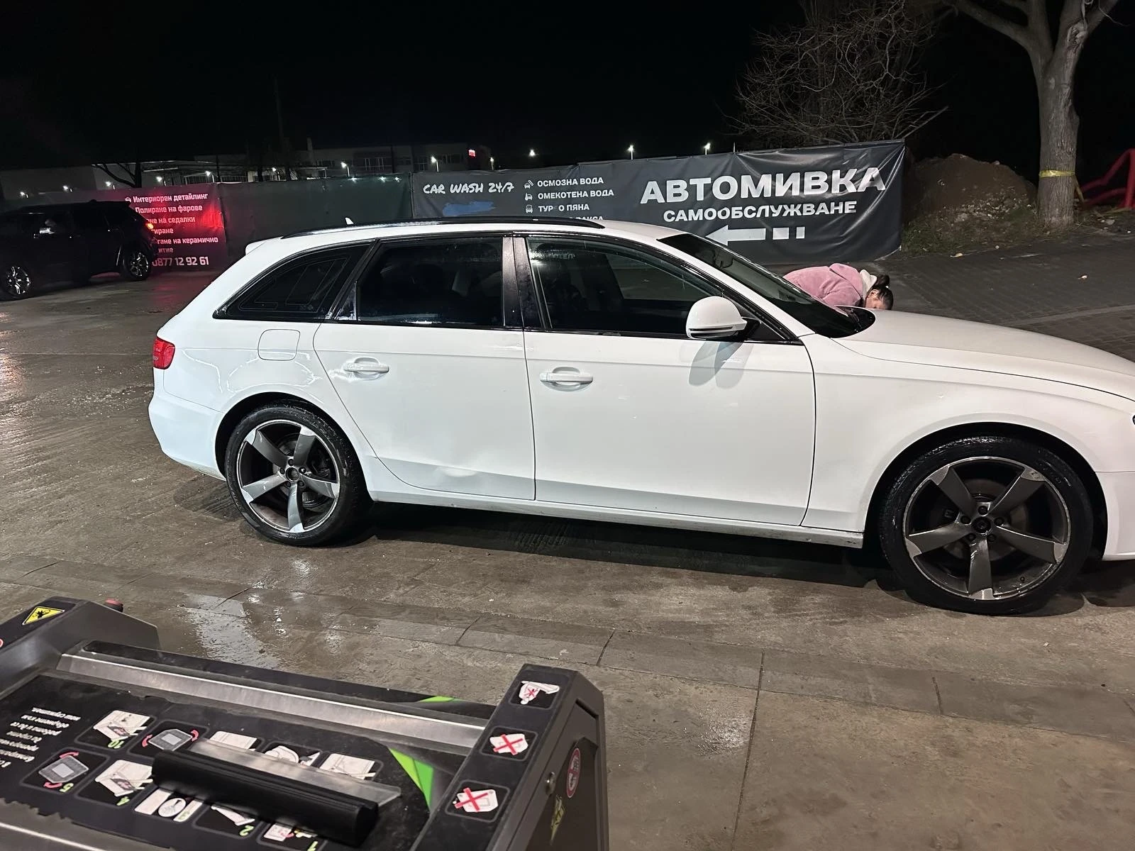 Audi A4 | Mobile.bg � ����������� 5