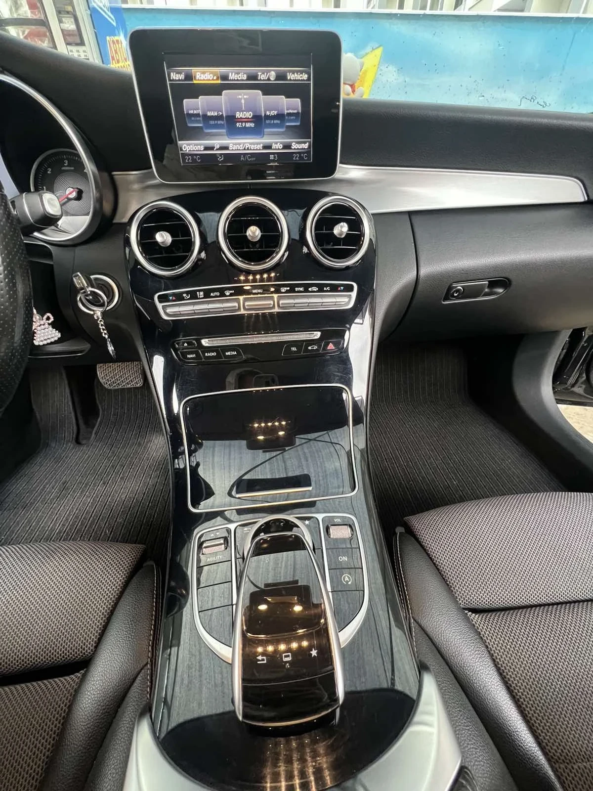 Mercedes-Benz C 220  - изображение 6