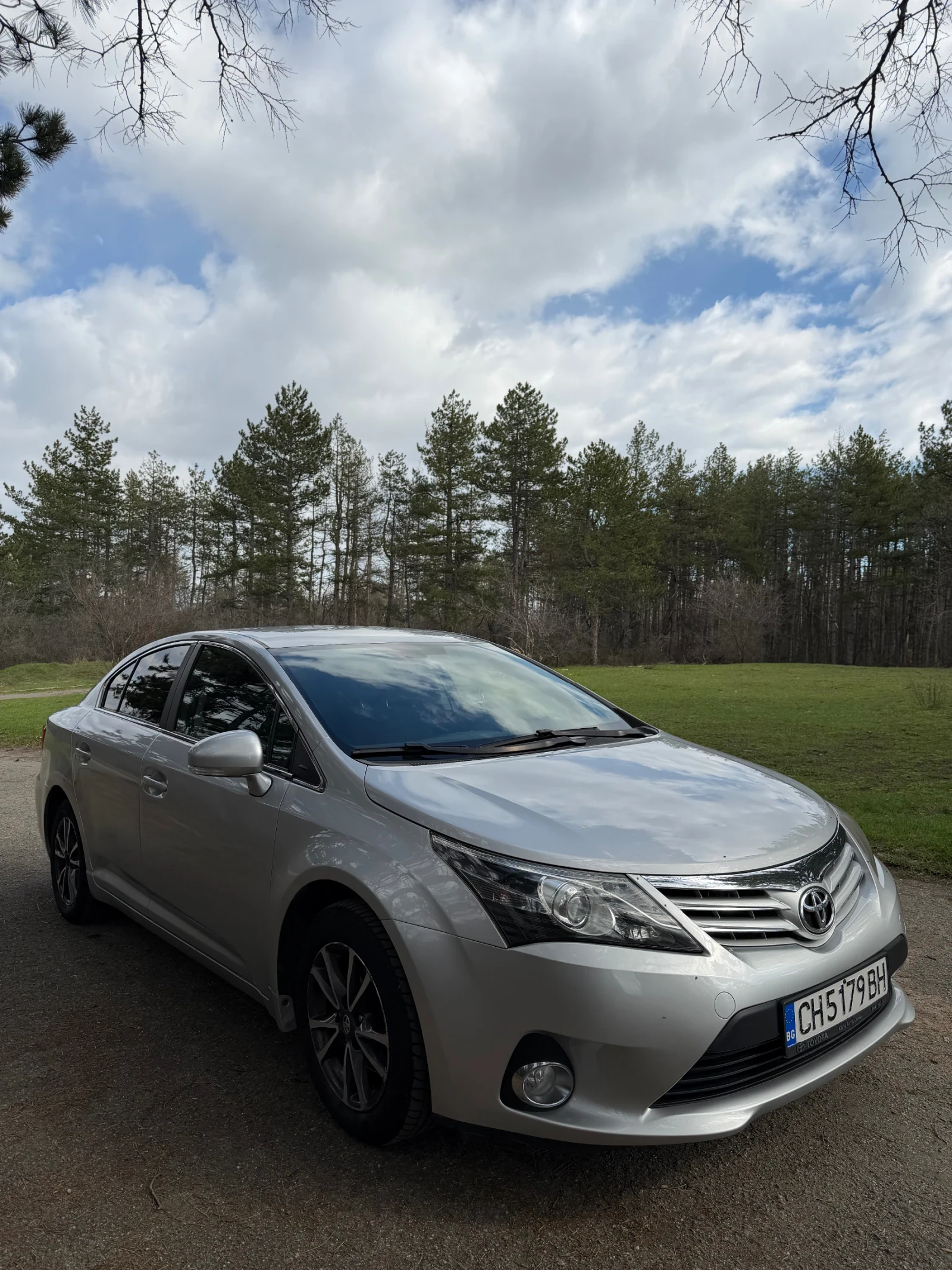 Toyota Avensis  - изображение 3
