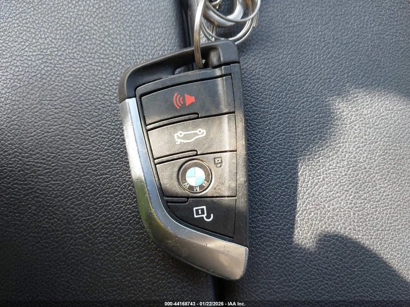 BMW 530 XDRIVE* harman/kardon* подгрев* Heads-up* KEYLESS*, снимка 12 - Автомобили и джипове - 53837556