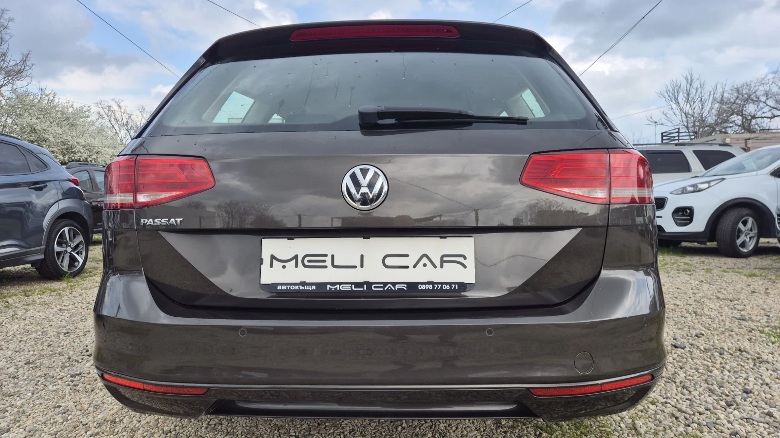 VW Passat 1.6TDI COMFORT КАМЕРА НАВИ ЛИЗИНГ ВИДЕО , снимка 5 - Автомобили и джипове - 54092757